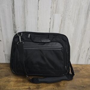 Kenneth Cole Reaction Black Laptop Bag